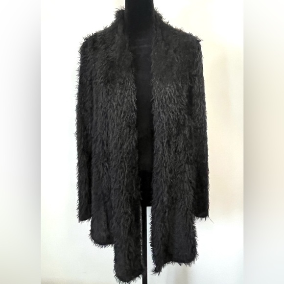 Magaschoni Black Open Front Cardigan
Soft Fuzzy Eyelash Fringe Sweater Women XL - Picture 11 of 11